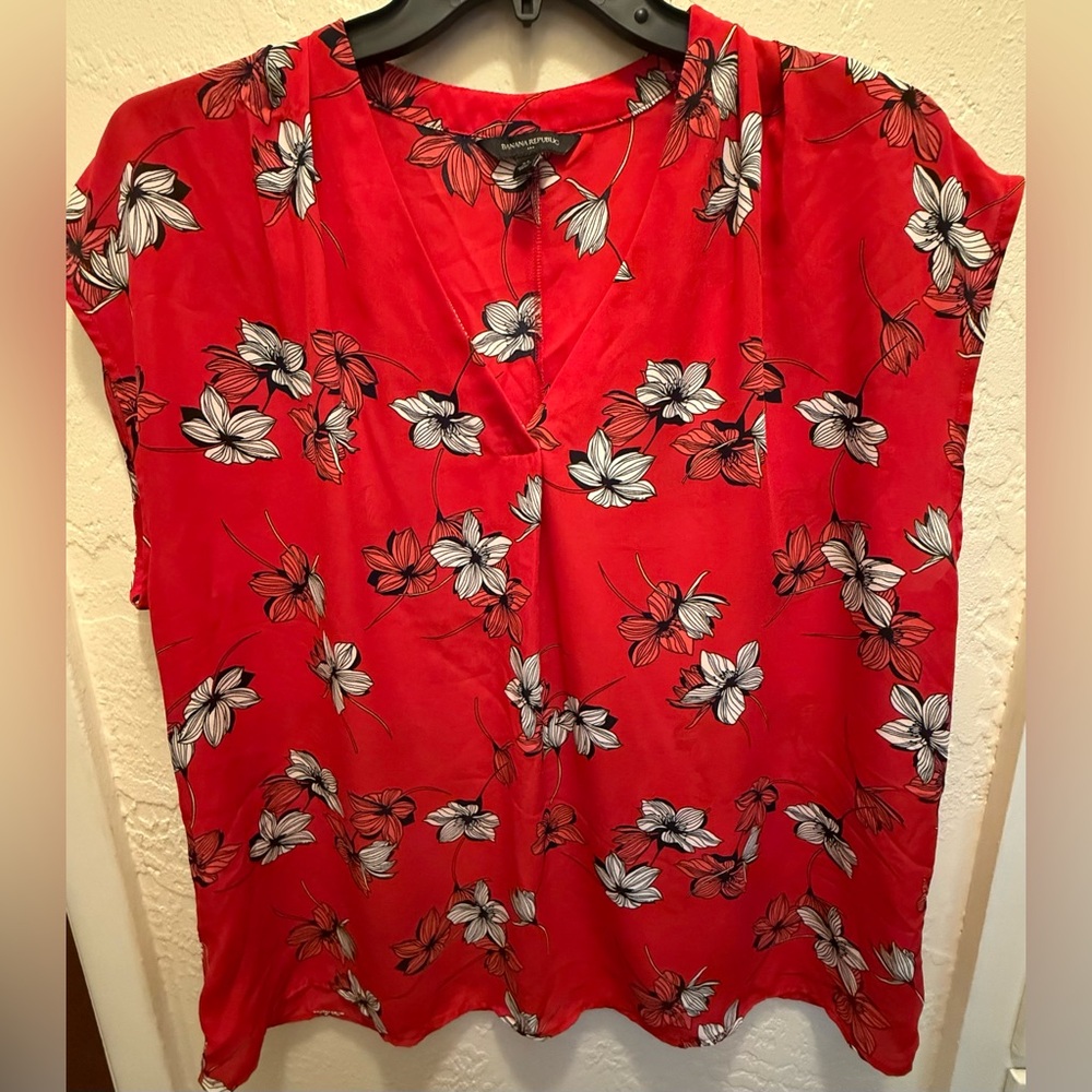 Floral Red Women's Top